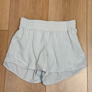 Lululemon Hotty Hot High Rise 4” Running Shorts Size 6 Ocean Air